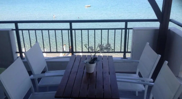 Апартаменты Deluxe Litsa Apartments