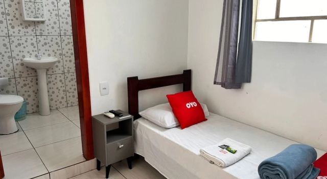 Номер Standard OYO Pousada Paraná, Cuiabá