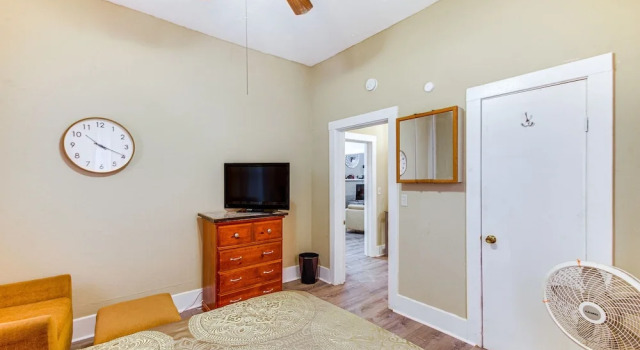 Cozy Vicksburg Home w/ Patio ~ 1 Mi to Riverfront!, Buchen Sie Ferienhaus Cottages in Mississippi, Cottage