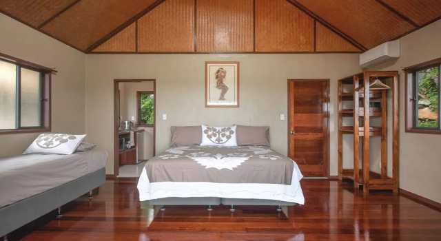 1 Bedroom Luxury Villa with balcony Rainbow Villas
