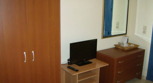 Creta Suites