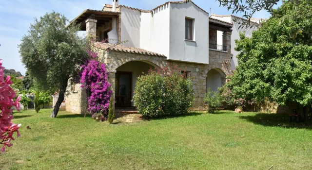 Апартаменты Superior Villa Menhir