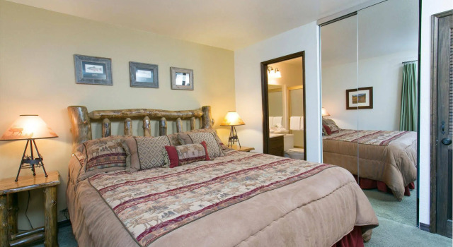 Mammoth Village Properties by 101 Great Escapes
