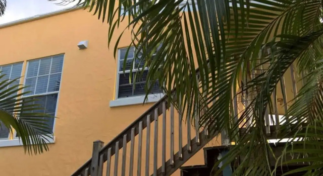 Casa Grandview Vacation Rentals, Rezerwuj Hotel Hotele w Palm Beach County z basenem, Basen
