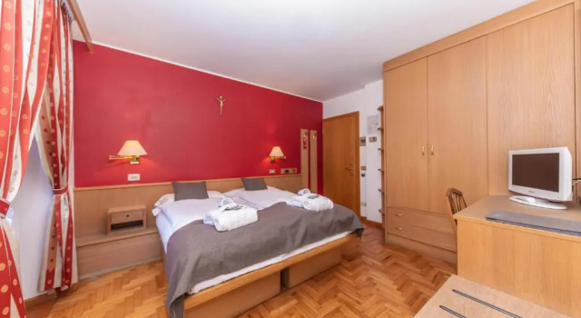 Двухместный номер Standard с балконом Hotel Spol
