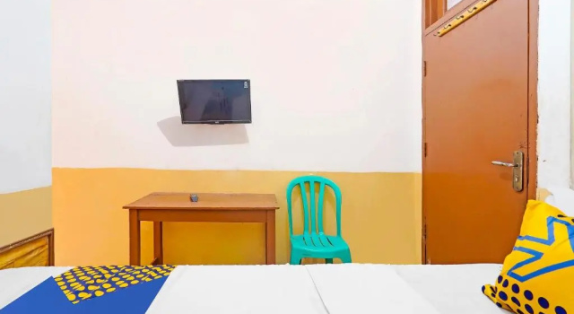 Economy Zimmer Spot On 91444 Hotel Arimbi