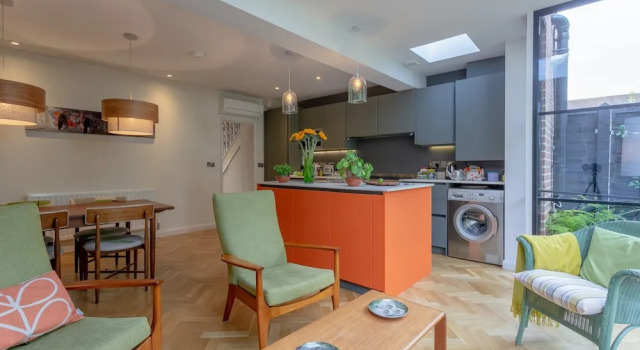 Homely 2 Bedroom House in South East London