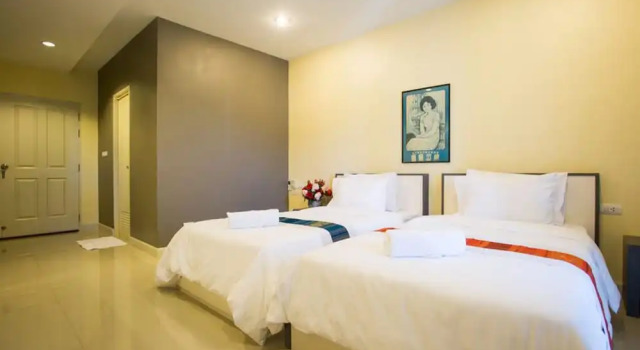Двухместный номер Standard с балконом Central Residences