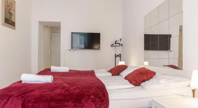 Spacious 3BR - Belvedere - Perfect for long stays, Rezerwuj Hotel Hotele w Wiedeń z parkingiem, Parking