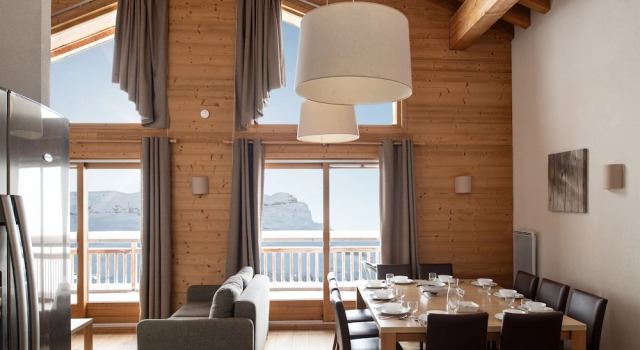 Апартаменты с 4 комнатами с балконом Dormio Resort Les Portes du Grand Massif