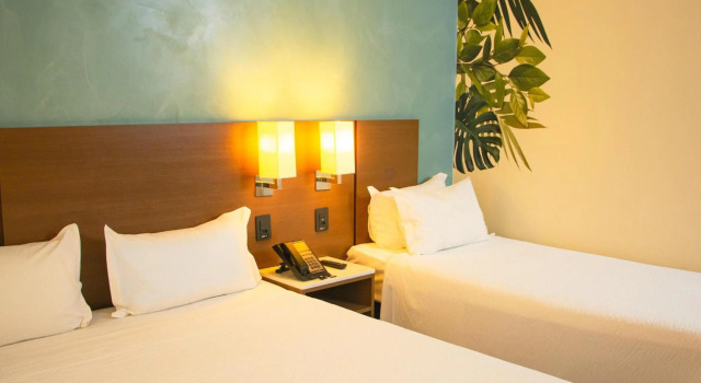 ibis Styles Curitiba Aeroporto, Забронировать Отель Агуас-Белас Сан-Жозе-дус-Пиньяйс