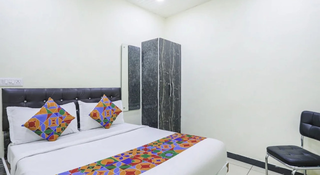 Номер Deluxe Fabexpress Sai Palace