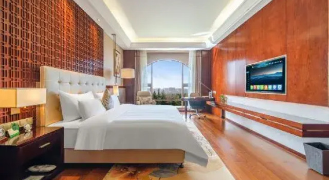 Люкс Business Swan Lake International Hotel
