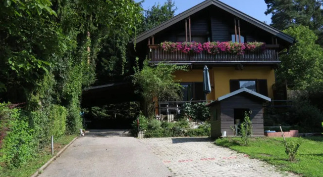 Апартаменты Ferienhaus Edelweiss