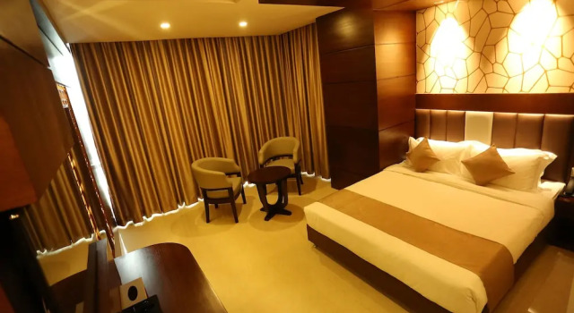 Номер Deluxe Отель Zabeer Hotel International