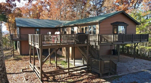 Misty Mountains Manor & Overlook- Blue Ridge GA
