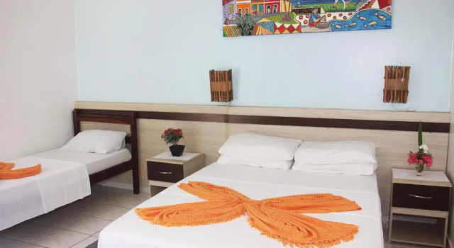 Трёхместный номер Standard Porto Bahia Hotel