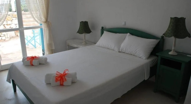 Villa Kampos, Prenota Villa Ambelas Paro