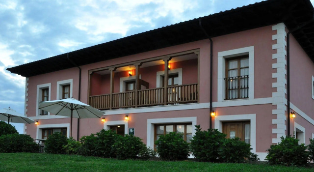 Hotel Puerta del Oriente
