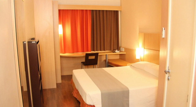 ibis Montes Claros Shopping