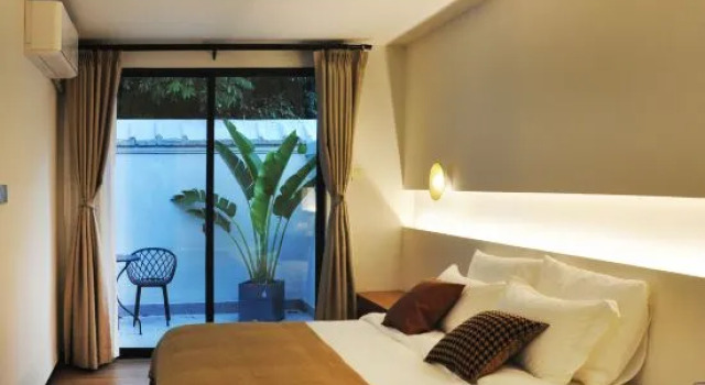 Семейный люкс Pinyueju Homestay (Beihai Silver Beach Qiaogang Fengqing Street Branch)