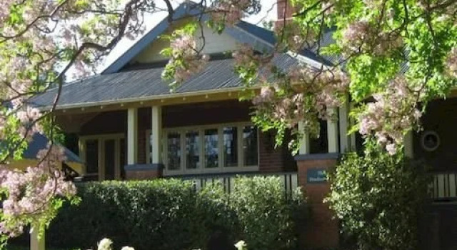 THE Doulton Luxury B&B, Buchen Sie Bed & Breakfast Narrandera Riverina