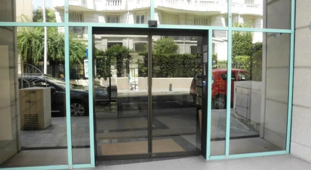 Nice Centre, Magnifique Studio Proche Mer, Забронировать Апартаменты/квартира Отели Ниццы с парковкой, Парковка