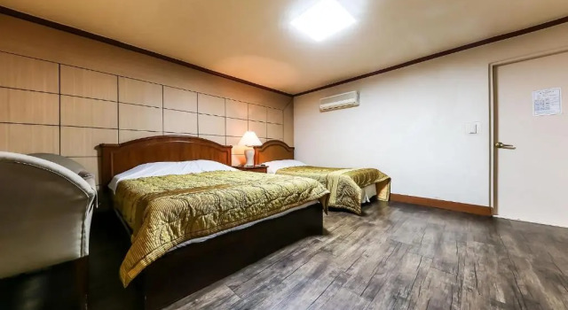 Двухместный номер Standard Kyungha Spa Hotel