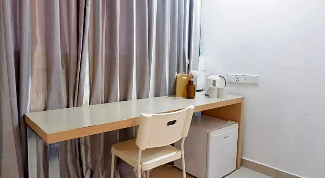 Номер Standard Iris Garden Hotel