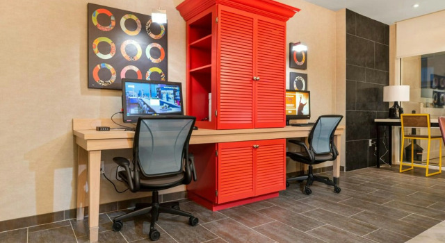 Home2 Suites by Hilton Newark Airport
