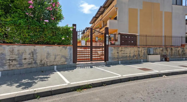 Giardini Naxos Bright Apartments with Balcony