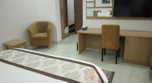 Meridian Lodge Hotel and Resort