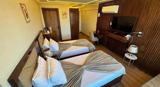 Standard quarto Sheraton Star
