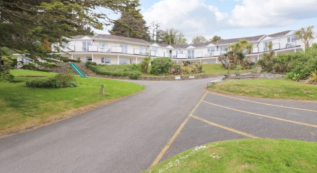 Tide Watch, Book Hotel Downderry Cornwall