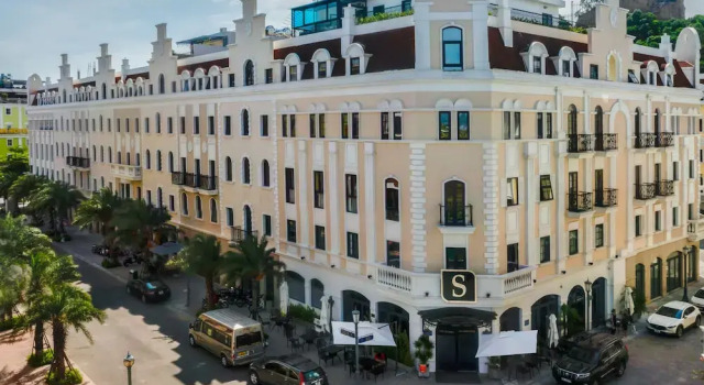 The Secret HaLong Hotel, Забронировать Отель Отели Халонг с парковкой, Парковка