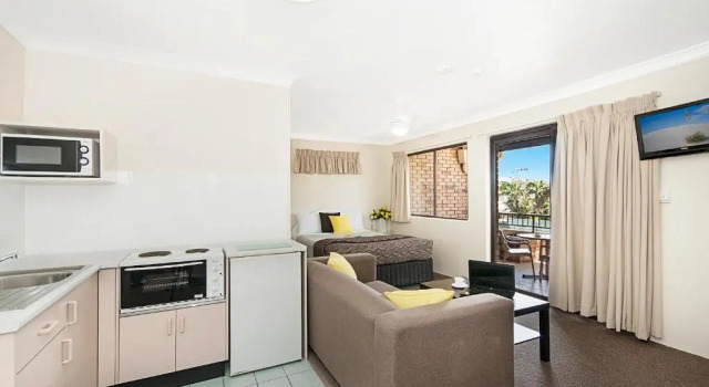Двухместный номер Standard с балконом Byron Bayside Central Studio Apartments