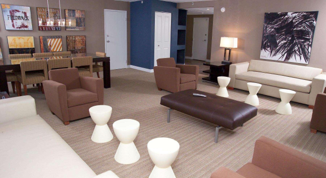 DoubleTree by Hilton St. Louis at Westport, Забронировать Отель Мэриленд-Хайтс Миссури