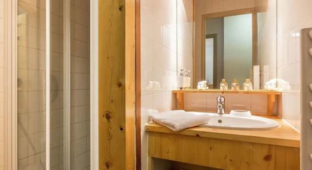 Savoyards and rustic studio in the heart of Val d'Isère