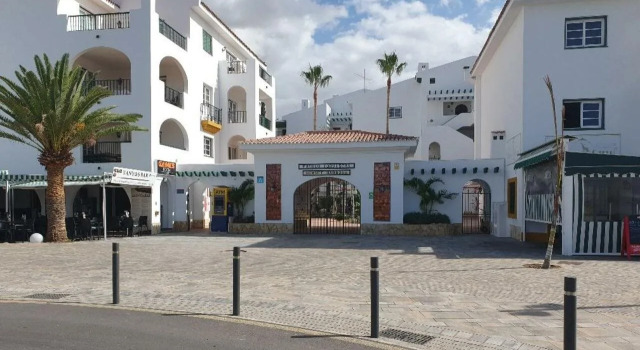 Pueblo Torviscas, Book Hotel Hotels in Tenerife with Parking, Parking