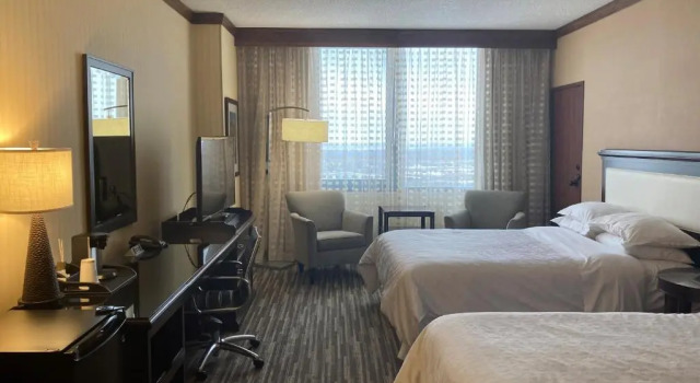 Номер Deluxe Sheraton Denver West Hotel