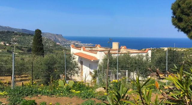 Вилла Deluxe с 2 комнатами с видом на море Villa Panoramica sul Mare