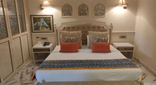 Люкс Laxmi Palace Heritage Boutique Hotel
