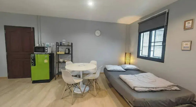 Трёхместный номер Deluxe с балконом и с видом на город 57 Hidden House BKK Chinatown
