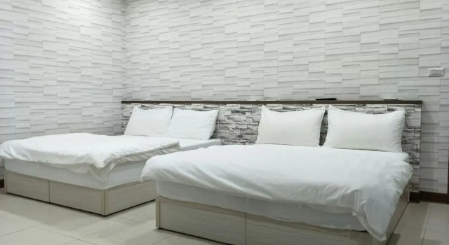 Четырёхместный семейный номер Standard Lu He Feng Homestay
