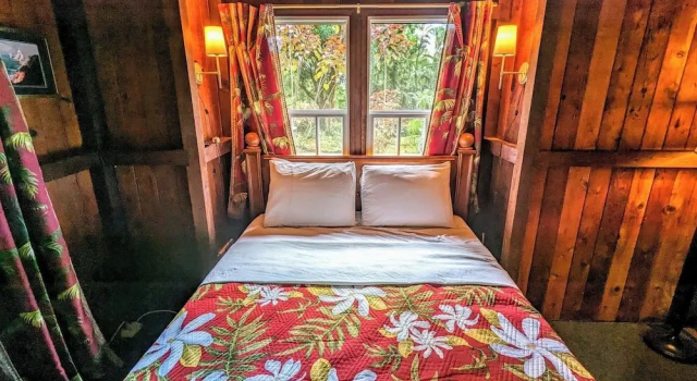 Номер Comfort Kehena Mauka Nui Club LGBTQIA+ Clothing Optional