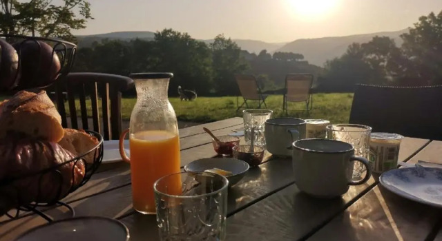 Maison D'hotes la Grange, Book Hotel Salers Cantal