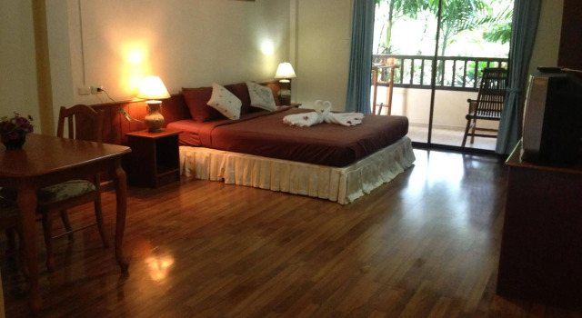 Khaolak Inn