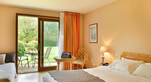 Трёхместный номер Standard Hôtel Restaurant Le Relais De Pouilly