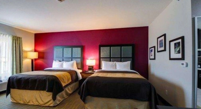 Comfort Inn & Suites Tulsa I-44 West - Rt 66