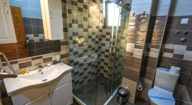 Номер Luxury Hotel Hoti 2 Wellnes & Spa